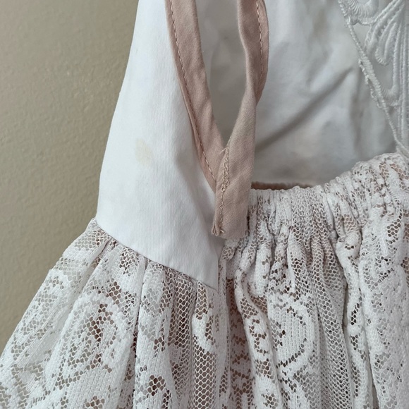 Dollcake Toddler Girl Cream Lace tiered Dress Size 4t. - Picture 4 of 5